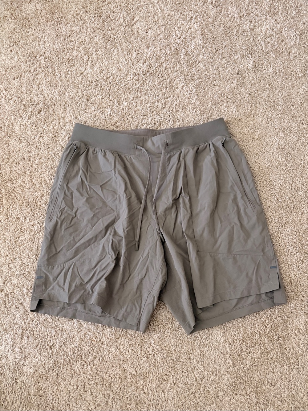 Lululemon License to Train Short Linerless (7"). Sz M